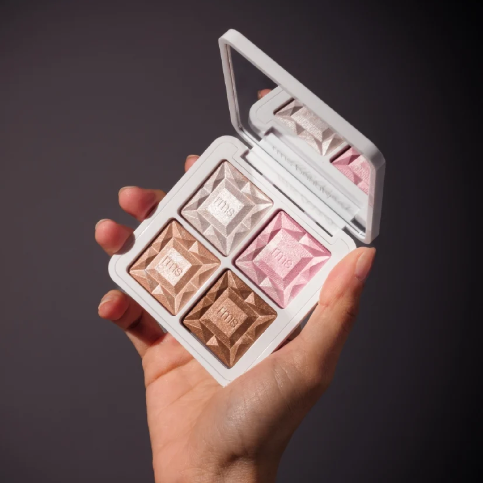 RMS Beauty ReDimension Daily Glow Sheer Highlighter Palette